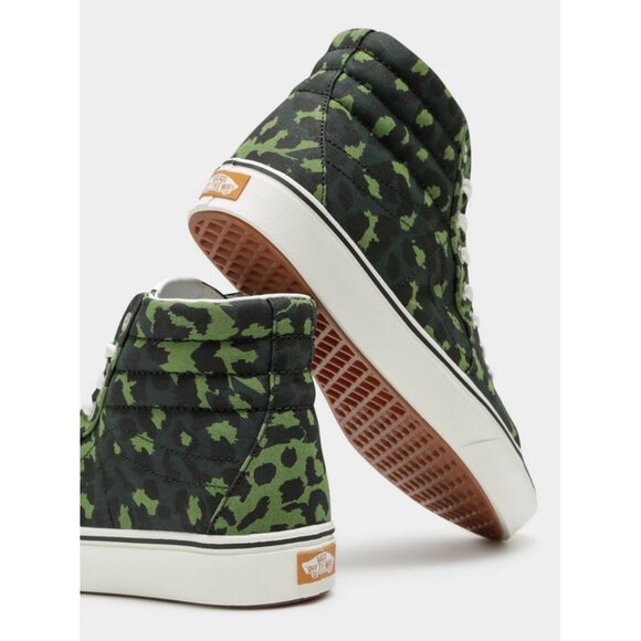 Vans Comfycush SK8 Hi Sneakers in Cactus Green Leopard - Picture 4 of 16